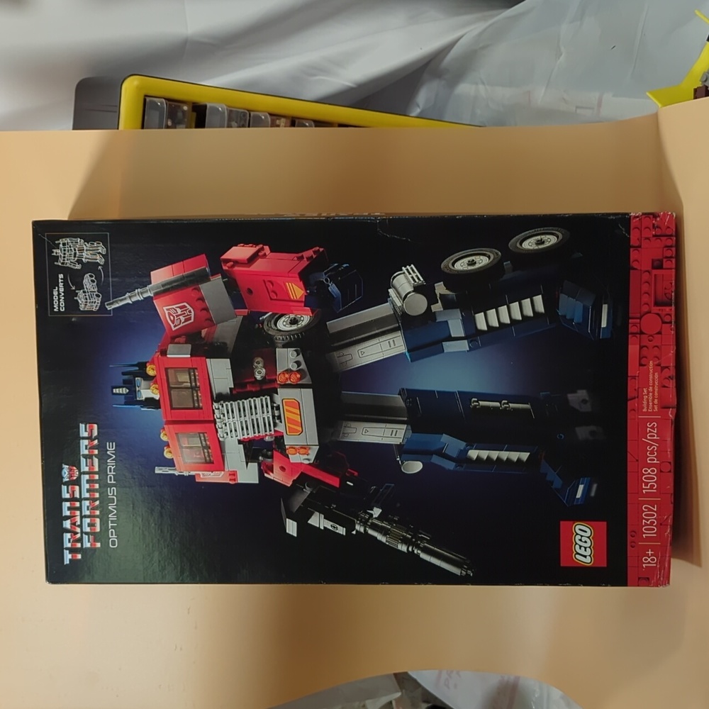 Lego Transformers Optimus Prime set 10302 new